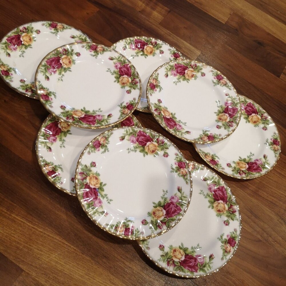 (LOT OF 8) Royal Albert OLD COUNTRY ROSES Bread and Butter Plates 6-1/4" England